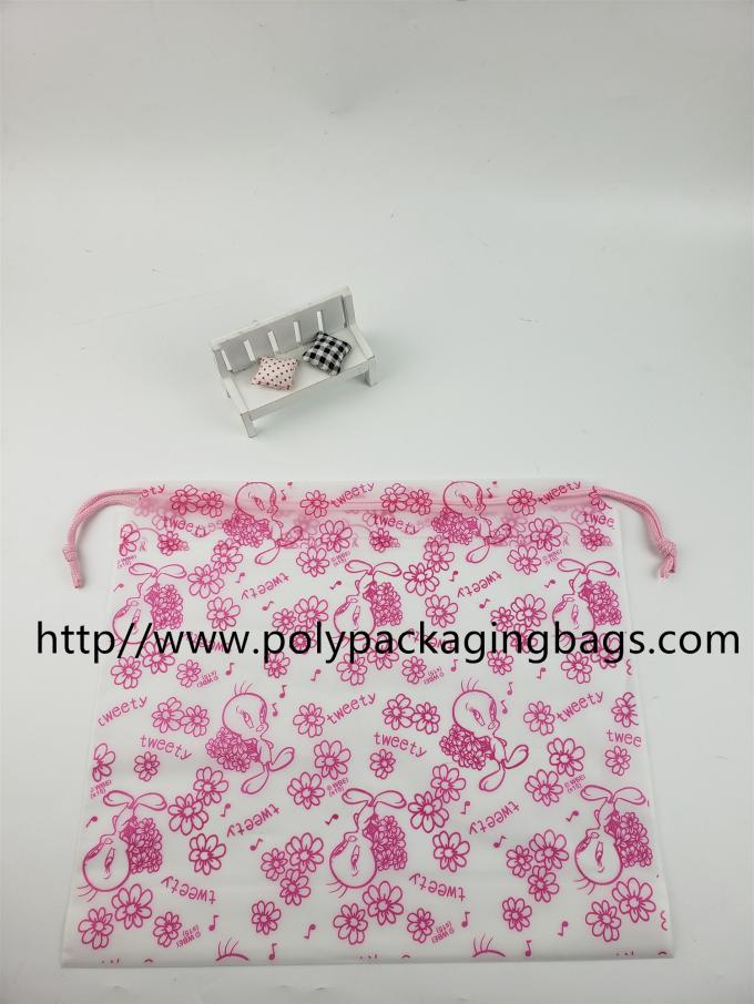 Fashional Plastic Bags With Drawstring Closure , Customized Logo Printed