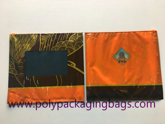 The Cigar Moisturizing Plastic Bag With Zipper Pull Contains Moisturizing Sponge