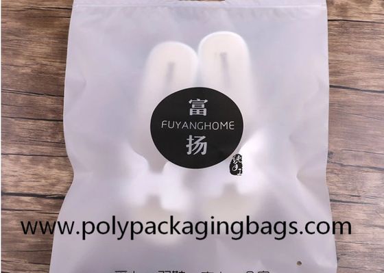 The Zipper Bag Is Clear And Transparent And Can Be Filled With Small Plastic Zipper Bag With Arm