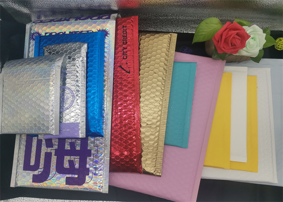 Premiumization Co Extruded Poly Bubble Mailers , Padded Plastic Bubble Mailer