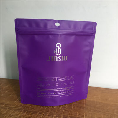 Smooth surface Bag in box packaging with handle designed to enhance liquid storage capacity and simplify handling processes